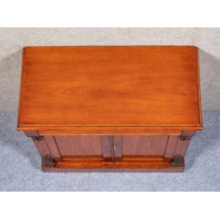 viktorianisches antikes  Mahagonisideboard, Chiffonnier