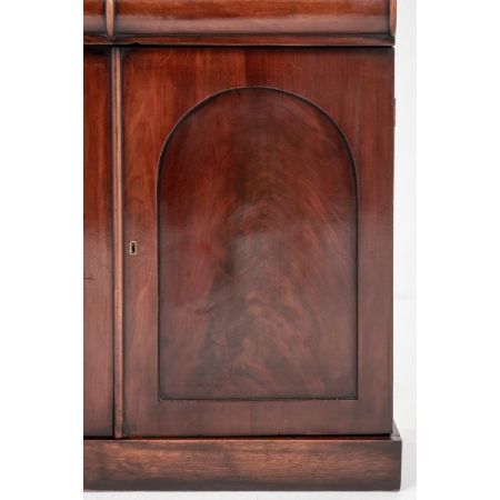 2-türiges antikes Mahagonisideboard