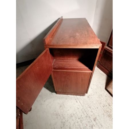 Antikes Art Déco Sideboard, aus Walnussholz 1920