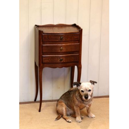 Antiker französischer Eichennachttisch, Eichenkommode aus Eichenholz