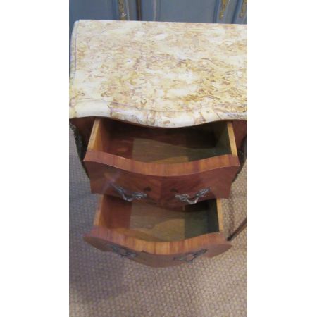 Ein Paar französische Marmor Nachttische Massivholz antik ca 1920