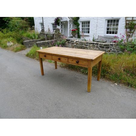 Klasischer Massivholz Esstisch antik ca 1850