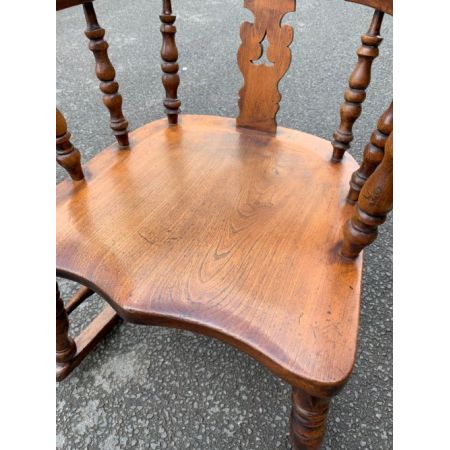 Massivholz Schaukelstuhl Ulme und Esche antik 19. Jahrhundert