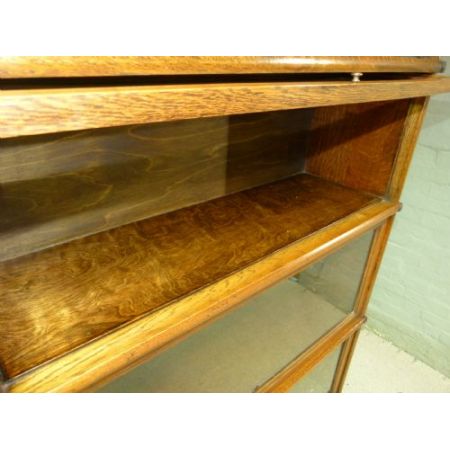 Globe Wernicke Eichen Bücherschrank mit verglasten Türen Massivholz antik ca 1900