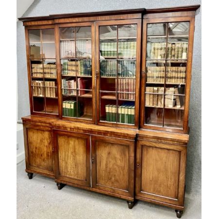 Antikes George IV Mahagoni Breakfront Bücherschrank 
