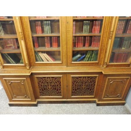 Antiker großer viktorianischer Eichenbücherschrank 