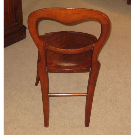 Antikes Paar edwardianischer Stühle aus Ulme und Buche  von 1910