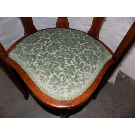 Antikes Paar edwardianischer Mahagoni-Eckstühle