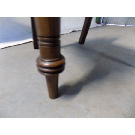 Antikes Paar viktorianischer Eichenstühle mit Keramikfliese aus 1880