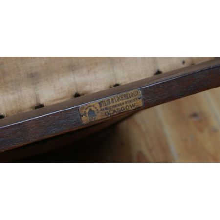 Paar antike Eichenstühle mit Lederbezug von Wylie & Lochhead von 1920