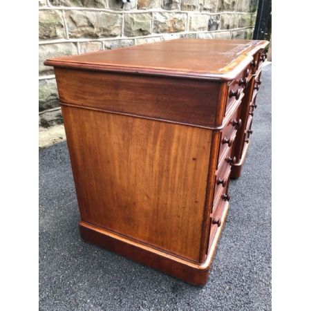 Viktorianischer Mahagoni Schreibtisch Massivholz antik ca 1880