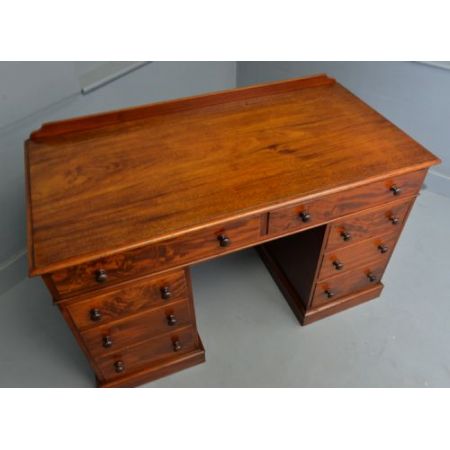 Viktorianischer Mahagoni Schreibtisch Massivholz antik ca 1860