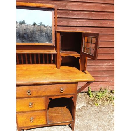 Antiker spätviktorianischer Schminktisch mit Spiegel im "liberty's style" von 1890