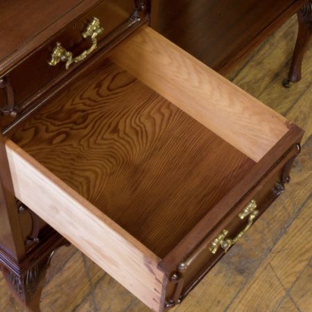 Antiker viktorianischer Mahagoni-Schminktisch