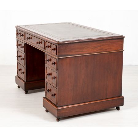 Antiker viktorianischer Mahagonischreibtisch, Pedestal Desk aus 1860