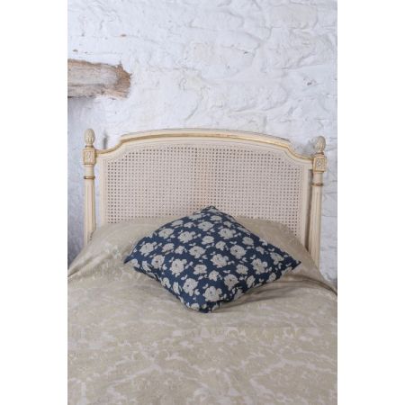 hübsches Paar französisch bemalter Einzelbetten von 1920