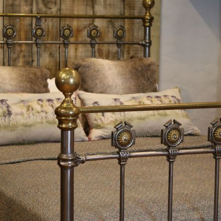 Antikes Messingbett von 1890