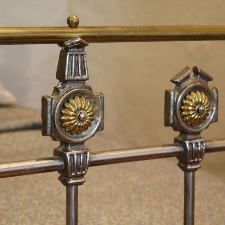 Antikes Messingbett von 1890