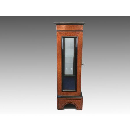 Antike englische viktorianische Amboyna & Marketerie Vitrine , Pier Cabinet von 1850