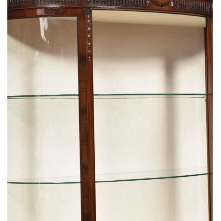 Antike Bowfront Mahagonivitrine von 1910