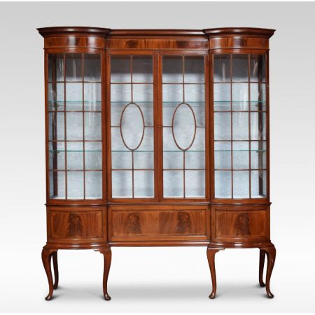 Antike Mahagonivitrine von 1910