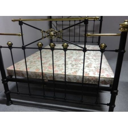 Antikes viktorianisches Bett aus Messing und Eisen von 1880