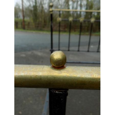 Viktorianisches Eisen Besttgestell Messing antik ca 1880