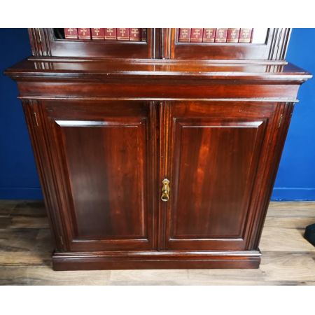 Viktorianischer Nussbaum Bücherschrank Massivholz antik ca 1900