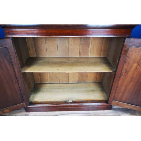 Viktorianischer Nussbaum Bücherschrank Massivholz antik ca 1900