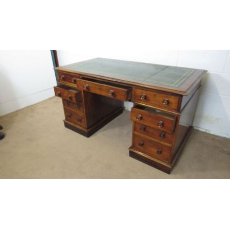 Viktorianischer Mahagoni Schreibtisch Massivholz antik ca 1870