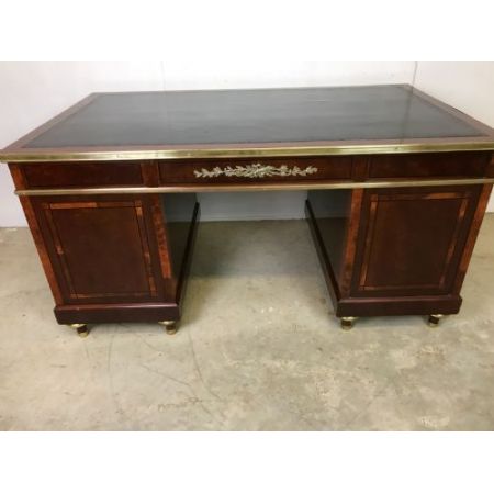 Antiker Mahagoni Schreibtisch aus Massivholz ca 1900