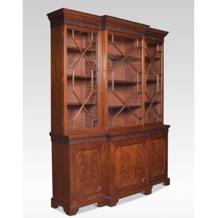 Mahagoni three door Breakfront Bücherschrank Massivholz antik ca 1900