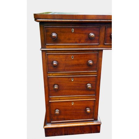 Antiker Mahagoni Sockelschreibtisch aus dem Jahr 1850