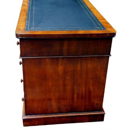 Antiker Mahagoni Sockelschreibtisch aus dem Jahr 1850