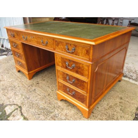 Nussbaum Schreibtisch Massivholz antik ca 1930