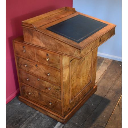 Viktorianischer Nussbaum Davenport Massivholz antik ca 1850