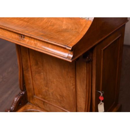 Viktorianischer Nussbaum Davenport Massivholz antik ca 1870