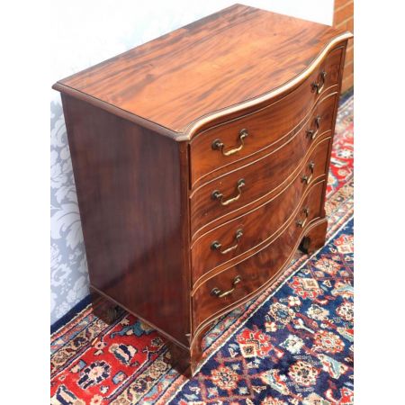 antike Kommode aus Mahagoni Massivholz 1920