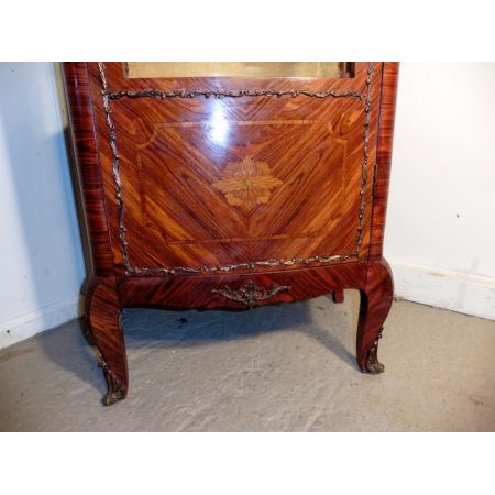 Französische Inlaid Vitrine 