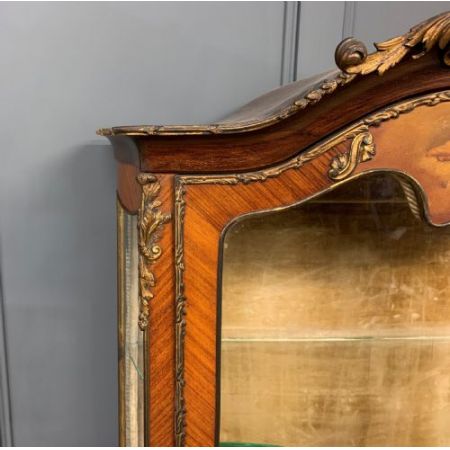 antike Vitrine aus Veilchenholz Massivholz 1890 französisch