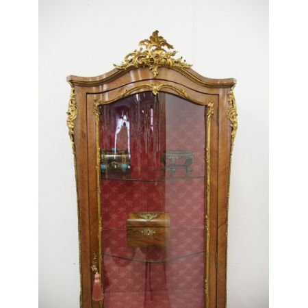 antike Vernis Martini-Vitrinen aus französischem Veilchenholz Massivholz 1880 