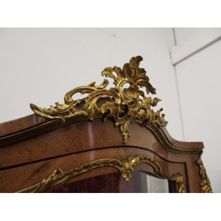 antike Vernis Martini-Vitrinen aus französischem Veilchenholz Massivholz 1880 