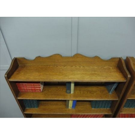 antikes Paar Bücherschränke Eiche Massivholz 1920