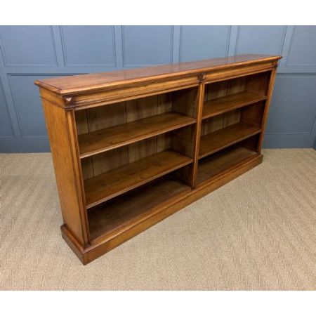 Langes viktorianisches Bücherregal aus goldener Eiche