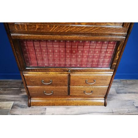 Antiker Eichen Bücherschrank im Globe Wernicke Stil