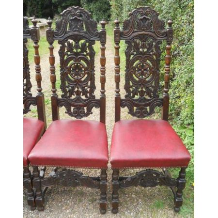 Set aus sechs viktorianischen, geschnitzten Eichenstühlen