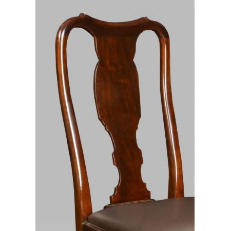 Set mit sechs Stühlen mit hoher Rückenlehne im Queen-Anne-Stil