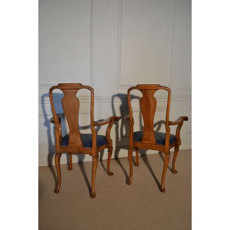 Set aus 10 dekorativen Esszimmerstühlen im Queen Anne Stil in fantastischem Zustand, ca. 1880