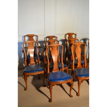 Set aus 10 dekorativen Esszimmerstühlen im Queen Anne Stil in fantastischem Zustand, ca. 1880