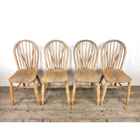 Set mit vier Bauernstühlen aus Buche und Ulme aus dem frühen 20. Jahrhundert, antik